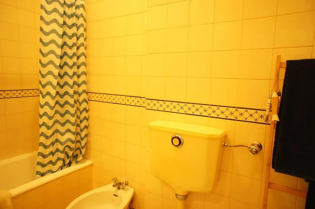 Apartment Ferreira Borges Lisbona